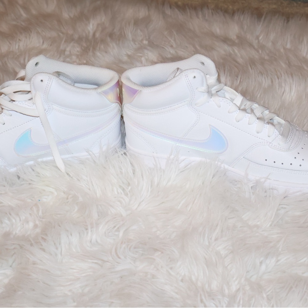 NIKE COURT VISION MID